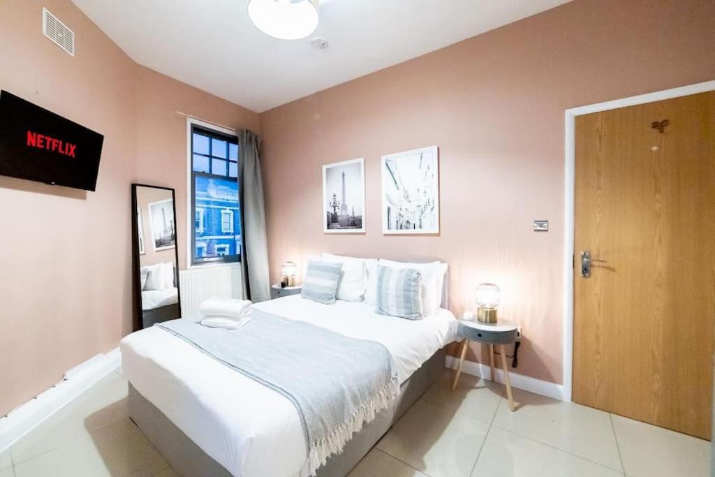 2 Bedroom Apartment 伦敦 外观 照片